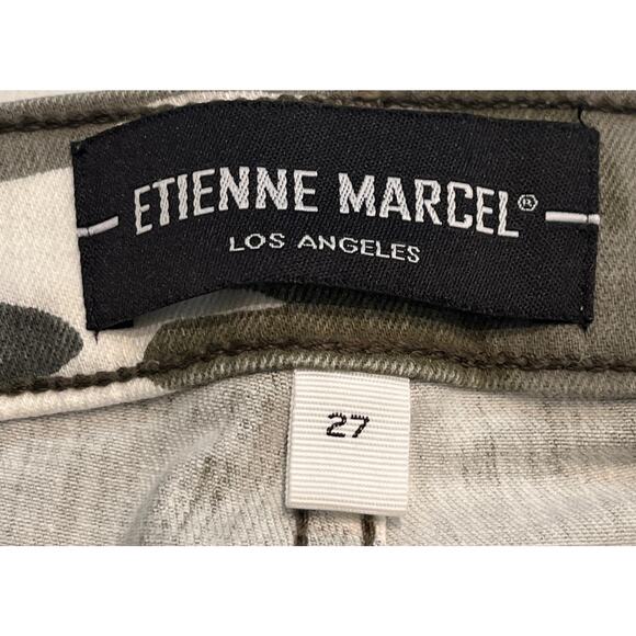 M1-22 ETIENNE MARCEL Women's Jeans Camo Zipper Pockets Green Size 27 - Picture 6 of 9